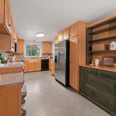 7070 SW Hyland Way, Beaverton, OR