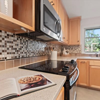 7070 SW Hyland Way, Beaverton, OR