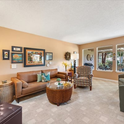 15930 SW Greens Way, Portland, OR