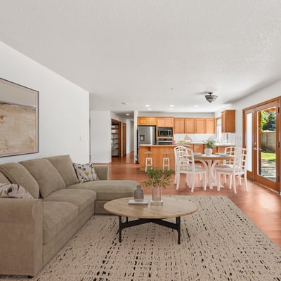 Family Room & Dinette
Virtually Staged