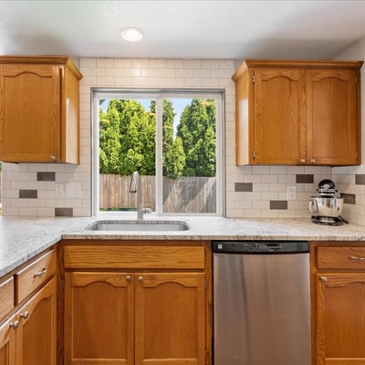 17254 SW 128th Ave, Portland, OR