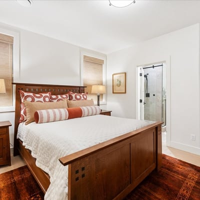 525 SE Marion St, Unit #2, Portland, OR