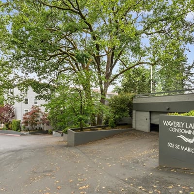525 SE Marion St, Unit #2, Portland, OR