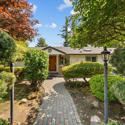 9150 SW Salmon St, Portland, OR