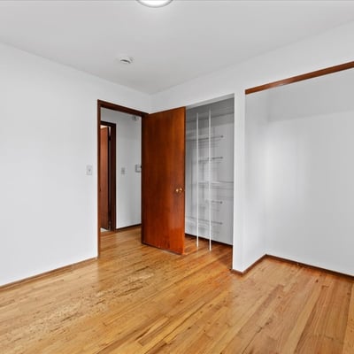10860 NE Oregon Street, Portland, OR