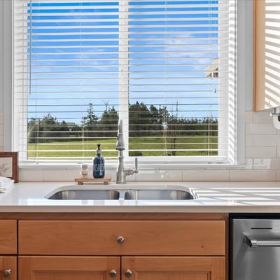 13920 S Lucia Lane, Mulino, OR