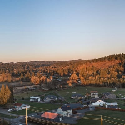 13920 S Lucia Lane, Mulino, OR