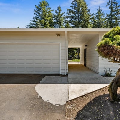 10100 SE Walnut Drive, Happy Valley, OR