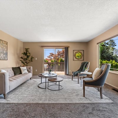10100 SE Walnut Drive, Happy Valley, OR