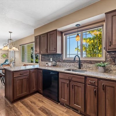 10100 SE Walnut Drive, Happy Valley, OR
