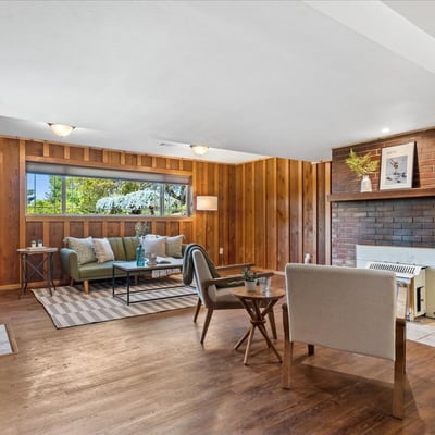 10100 SE Walnut Drive, Happy Valley, OR