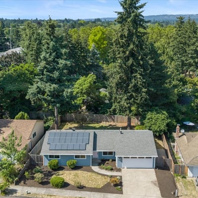 12025 SW Springwood Dr, Tigard, OR