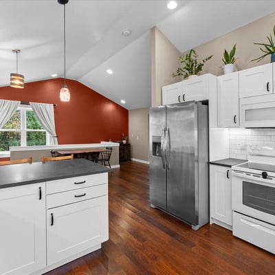 16366 Front Ave, Oregon City, OR