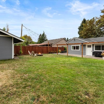 16366 Front Ave, Oregon City, OR