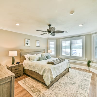 15 Bates Grove Rd, Webster, MA