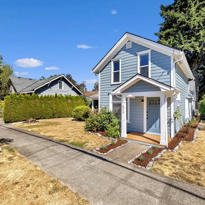 812 Jefferson, Oregon City, OR