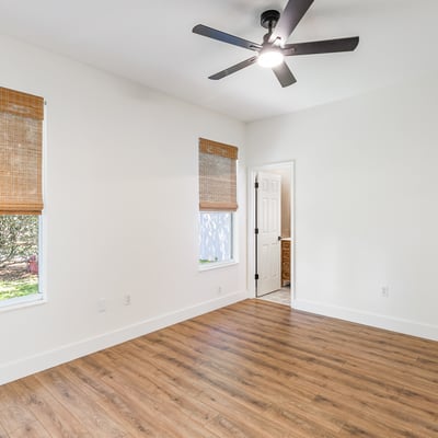 33441 Irongate Drive, Leesburg, FL