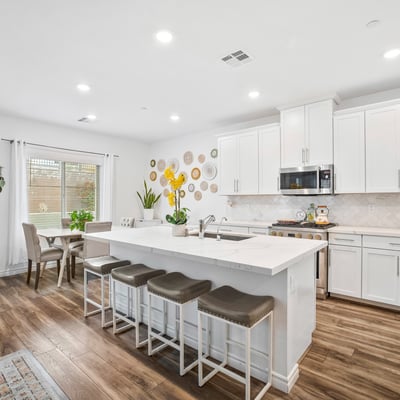 600 N. Carriage Hill Dr. #1045, Las Vegas, NV