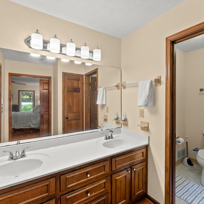 3824 Shawnee Run SW, Lilburn, GA