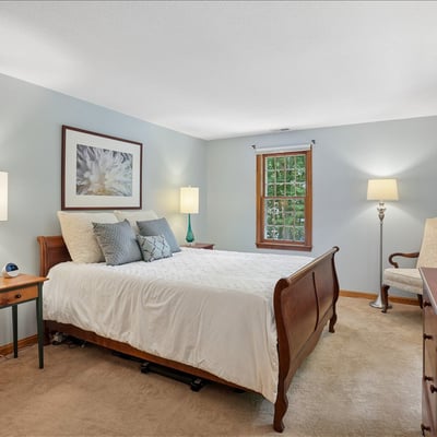 4 Lawson Farm Road, Londonderry, NH