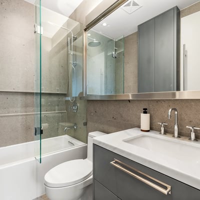 1 strathgowan avenue, Suite 710, Toronto, ON