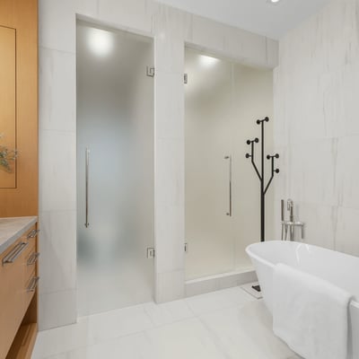 1 strathgowan avenue, Suite 710, Toronto, ON