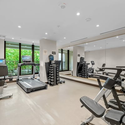 1 strathgowan avenue, Suite 710, Toronto, ON