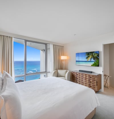 223 Saratoga Rd #3302, Honolulu, HI