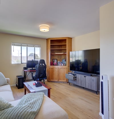 630 E Cook St, Santa Maria, CA