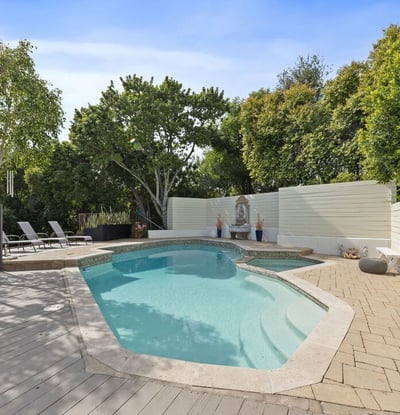 641 Walther Dr, Los Angeles, CA
