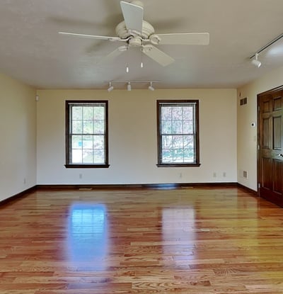 4216 Clendenning Road, Gibsonia, PA
