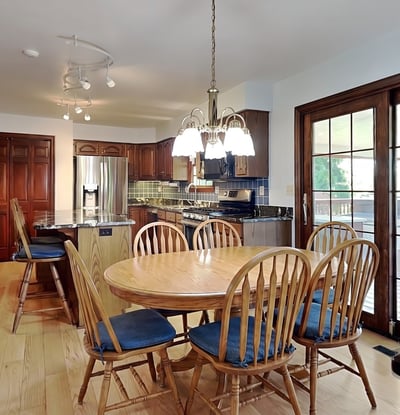 4216 Clendenning Road, Gibsonia, PA