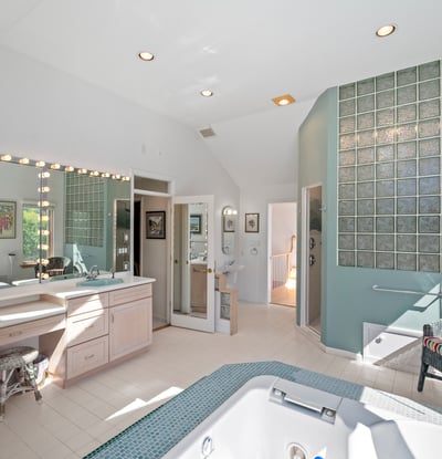 433 Heights Drive, Gibsonia, PA