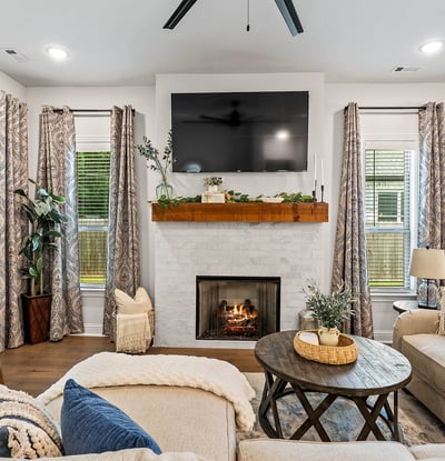 2823 N Whistle Post Dr, Fayetteville, AR