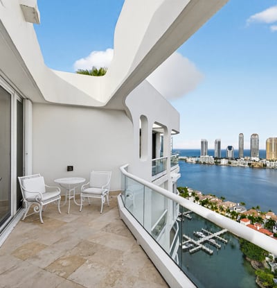 7000 Island Blvd PH-02, Aventura, FL