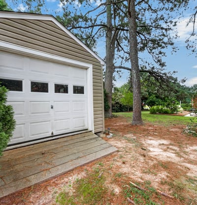 42 Venable Dr, Kilmarnock, VA