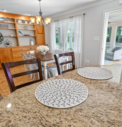 42 Venable Dr, Kilmarnock, VA
