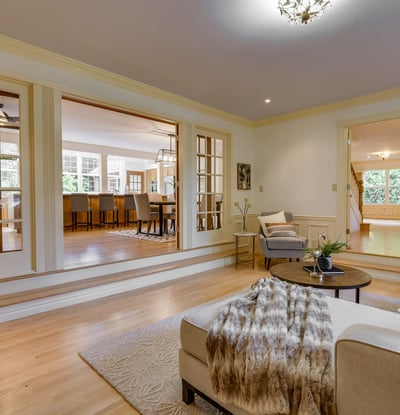 9025 NW Ash St., Portland, OR