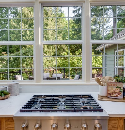 9025 NW Ash St., Portland, OR