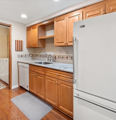 174 Oswego Summit, Lake Oswego, OR