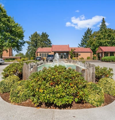 174 Oswego Summit, Lake Oswego, OR