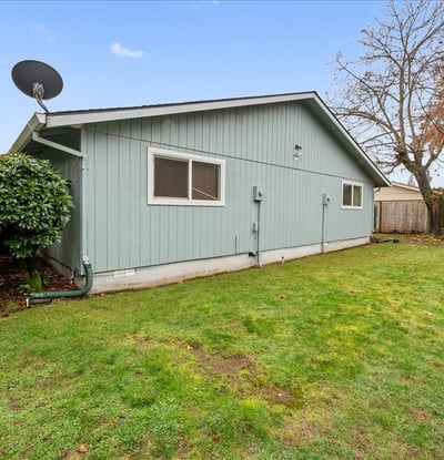 220/222 SE 3rd Ave, Canby, OR