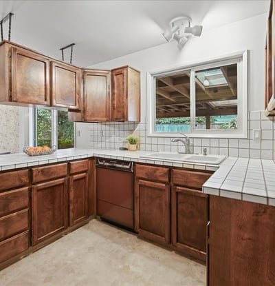 14650 NE Russell Court, Portland, OR