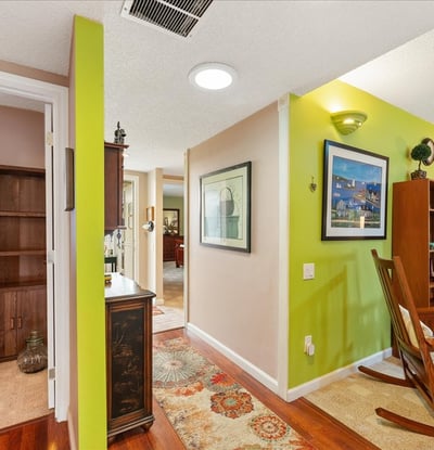 15930 SW Greens Way, Portland, OR
