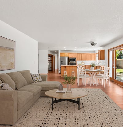 Family Room & Dinette
Virtually Staged