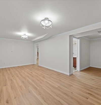 9150 SW Salmon St, Portland, OR