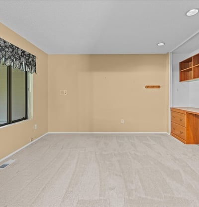 15920 SW Greens Way, Tigard, OR