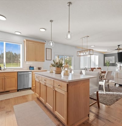 13920 S Lucia Lane, Mulino, OR