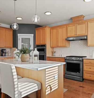 13920 S Lucia Lane, Mulino, OR