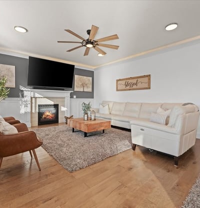 13920 S Lucia Lane, Mulino, OR